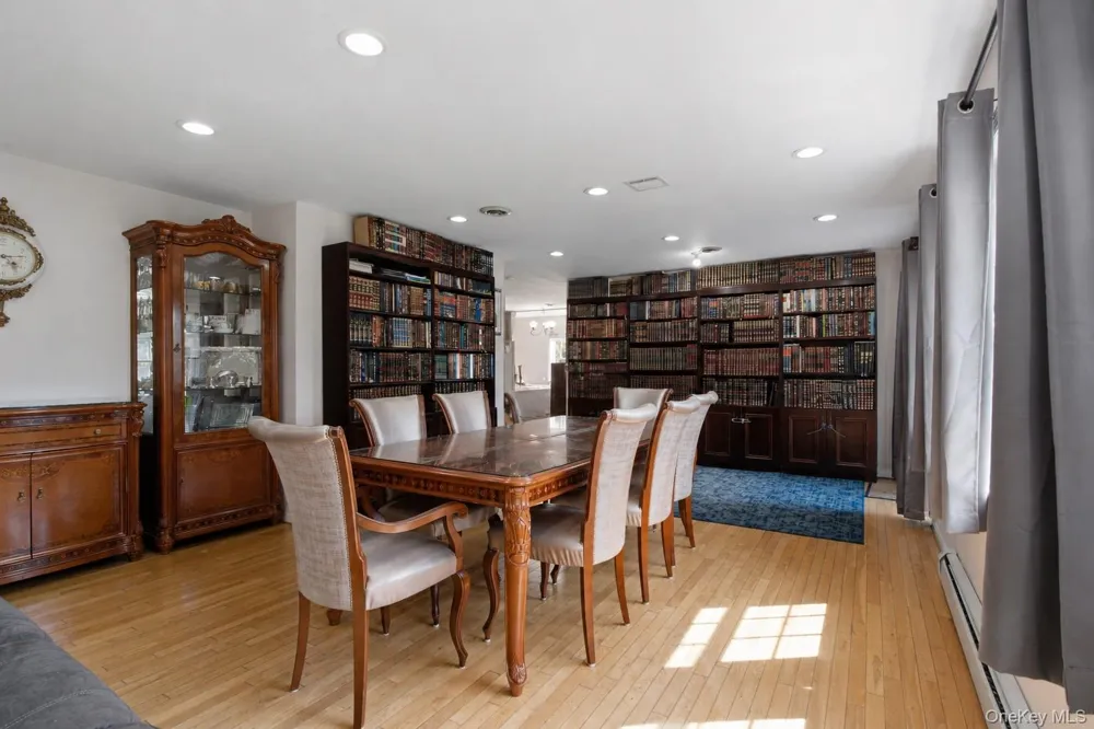 252 Saddle River Road Monsey, NY 10952