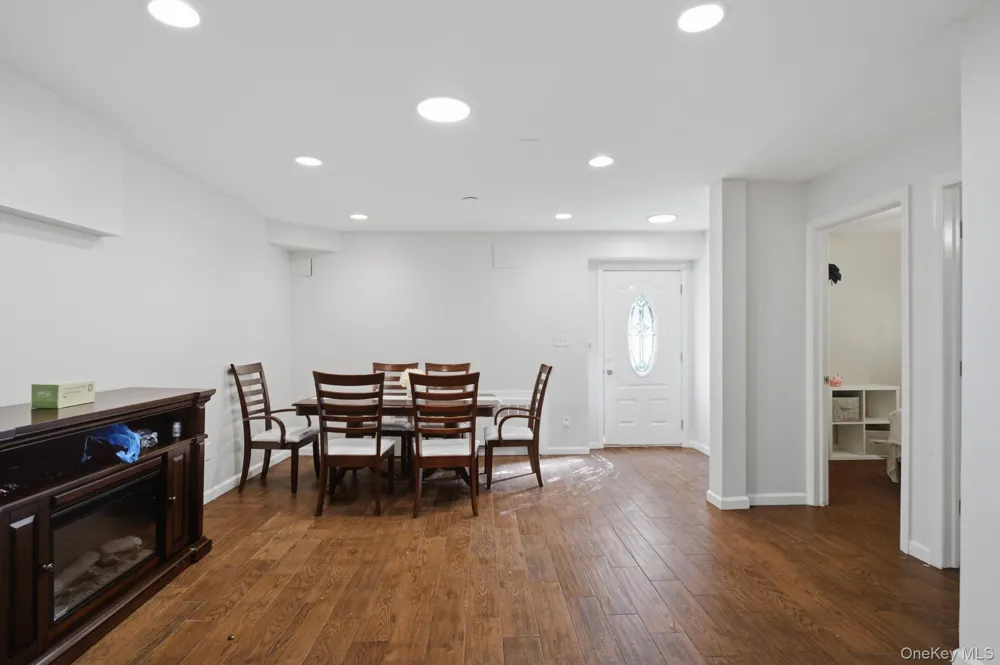 252 Saddle River Road Monsey, NY 10952