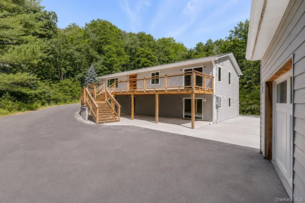 117 Camp Road Red Hook, NY 12571