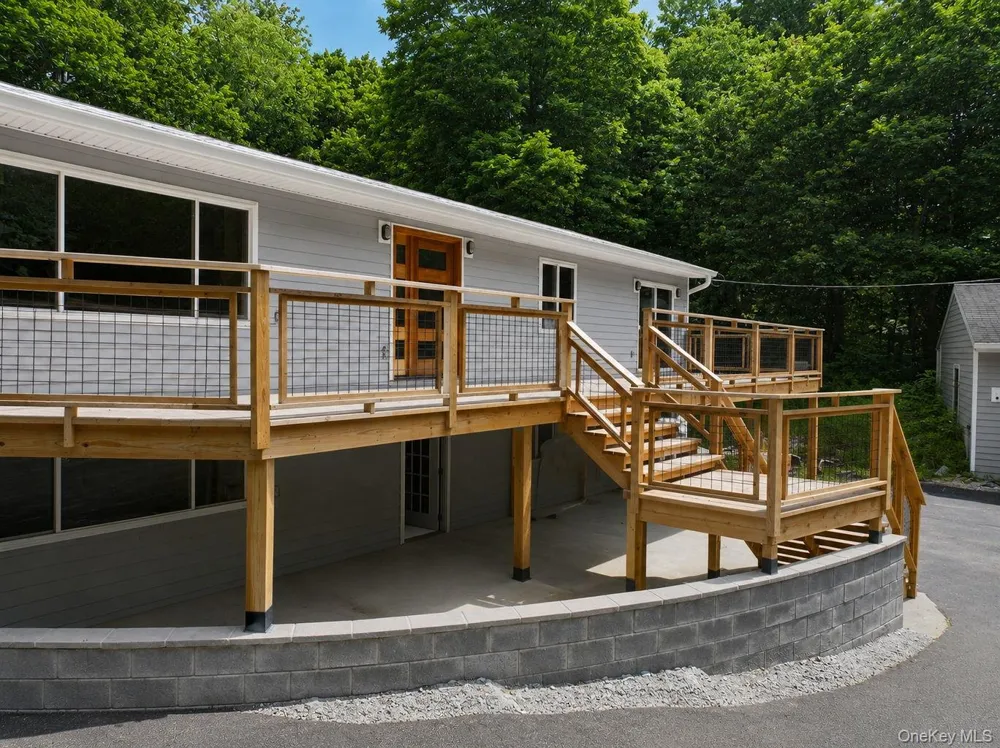 117 Camp Road Red Hook, NY 12571