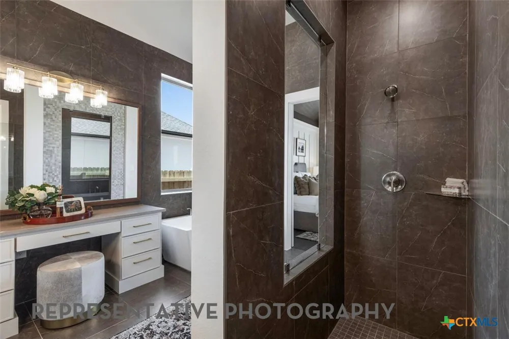 1828 Haecker View New Braunfels, TX 78132