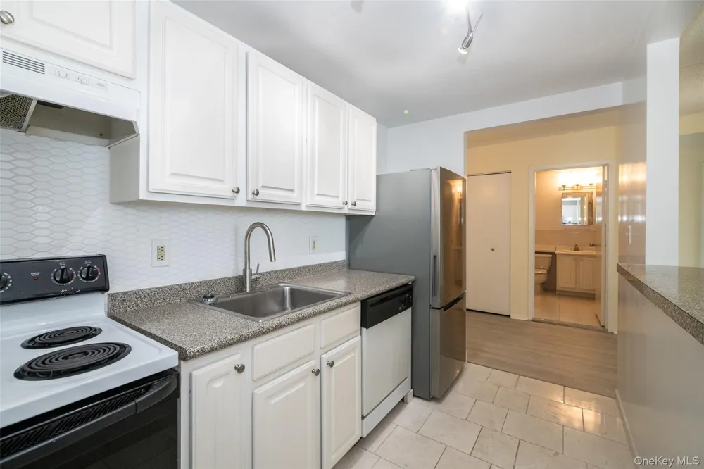 123 Mamaroneck Avenue #614 Mamaroneck, NY 10543