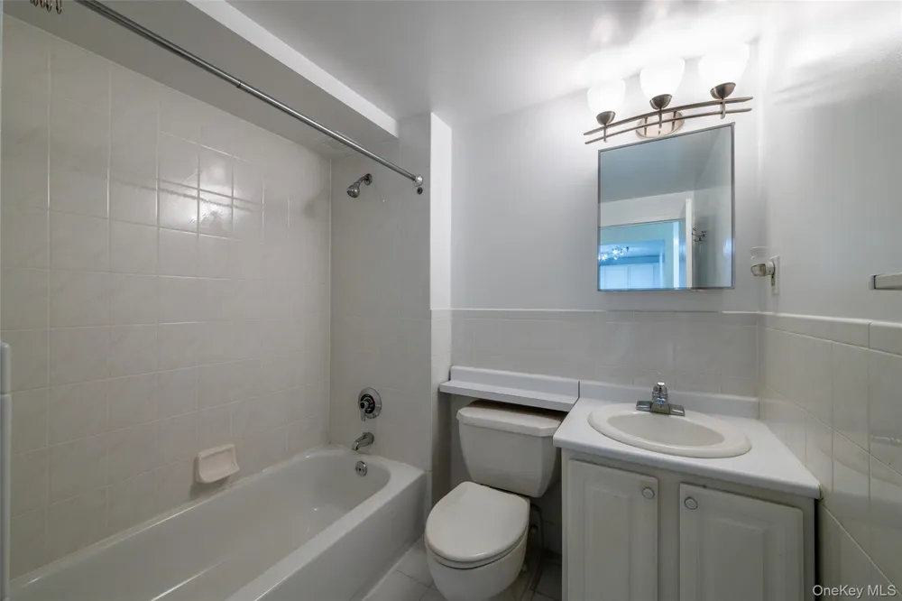 123 Mamaroneck Avenue #614 Mamaroneck, NY 10543