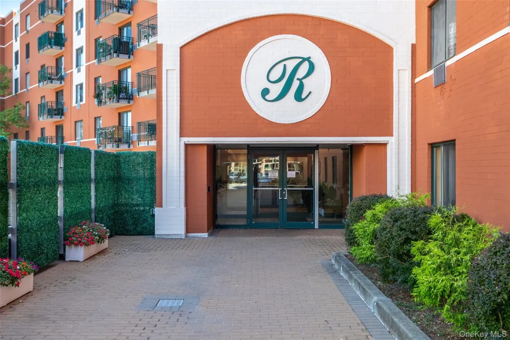 123 Mamaroneck Avenue #614 Mamaroneck, NY 10543