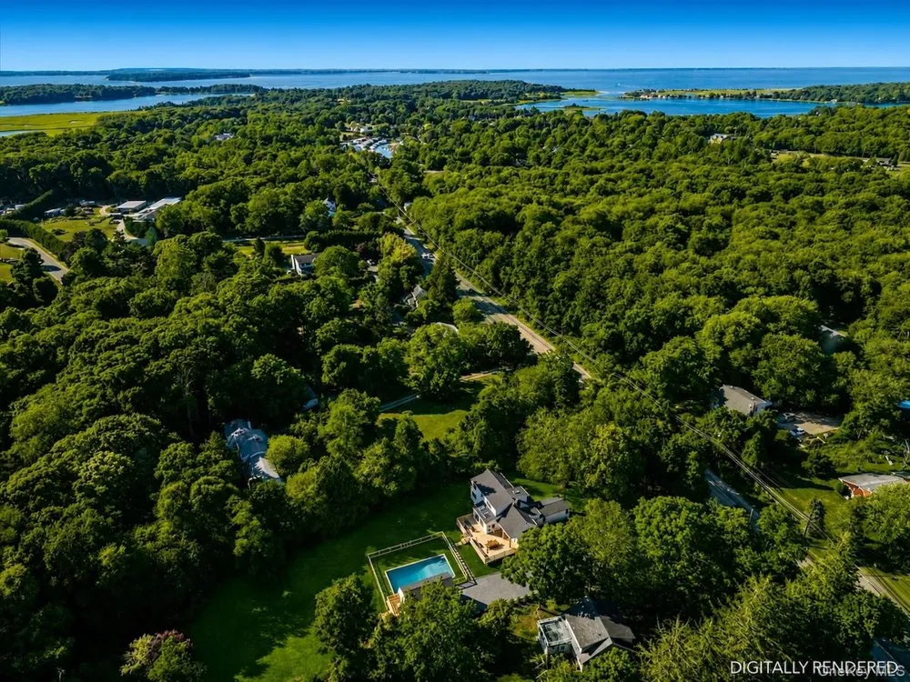 1579 Sea Road Southampton, NY 11968