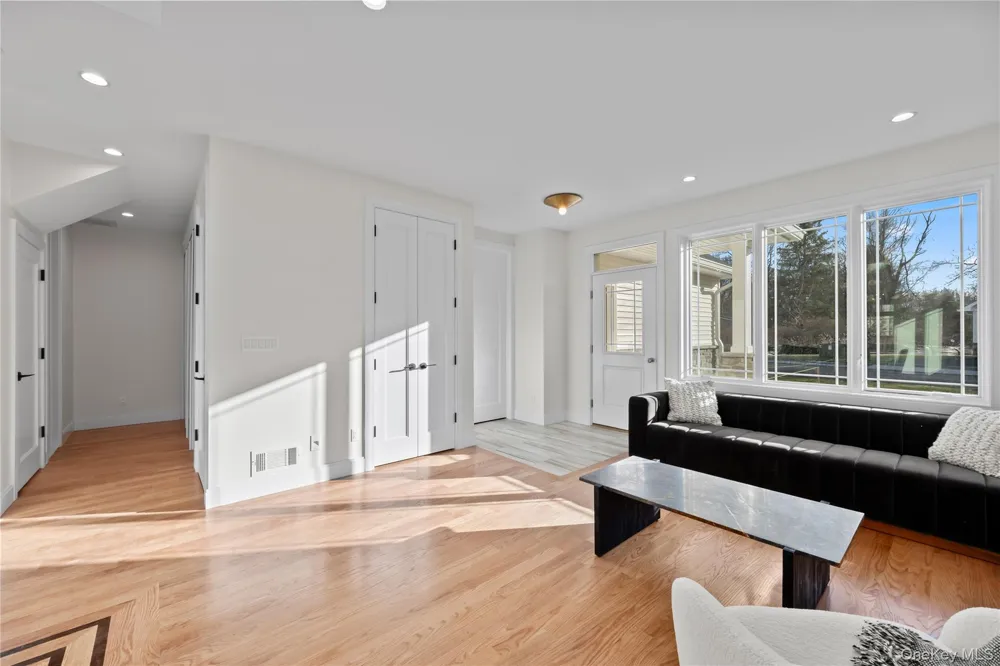 19 Dessau Circle Spring Valley, NY 10977