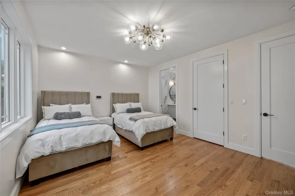 19 Dessau Circle Spring Valley, NY 10977