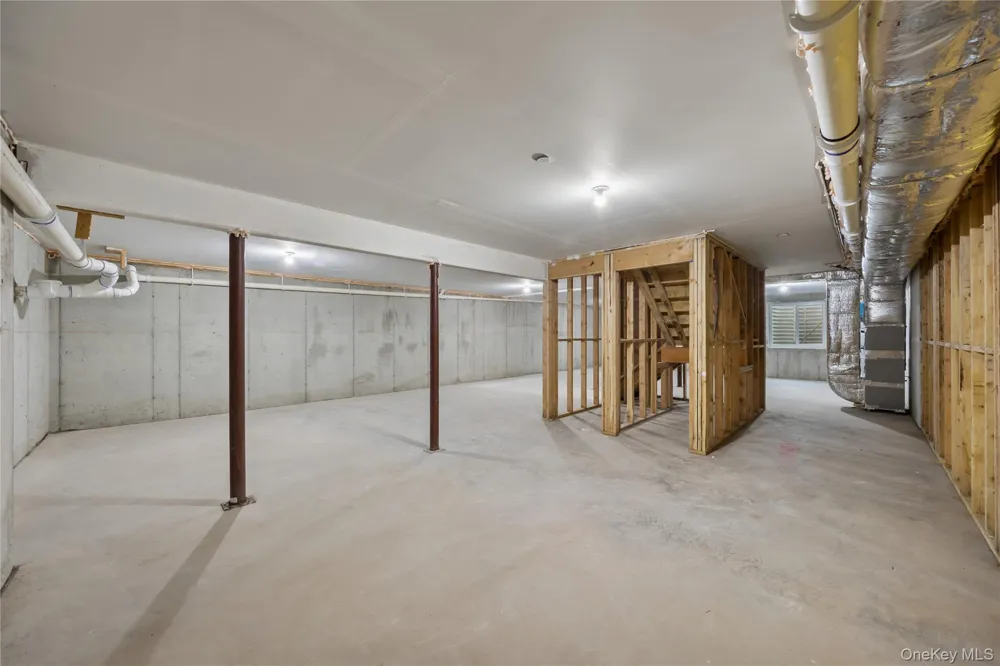 19 Dessau Circle Spring Valley, NY 10977