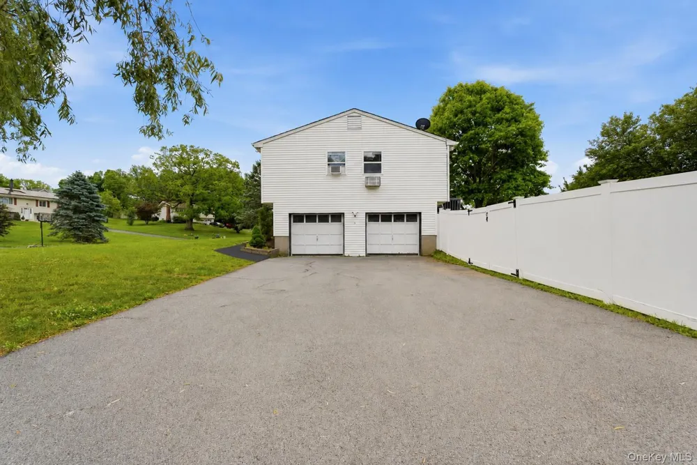 11 Chandler Drive Chester, NY 10918