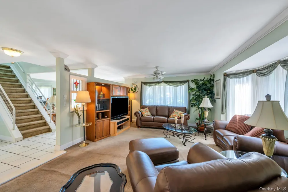 3591 Fiddler Lane Bethpage, NY 11714