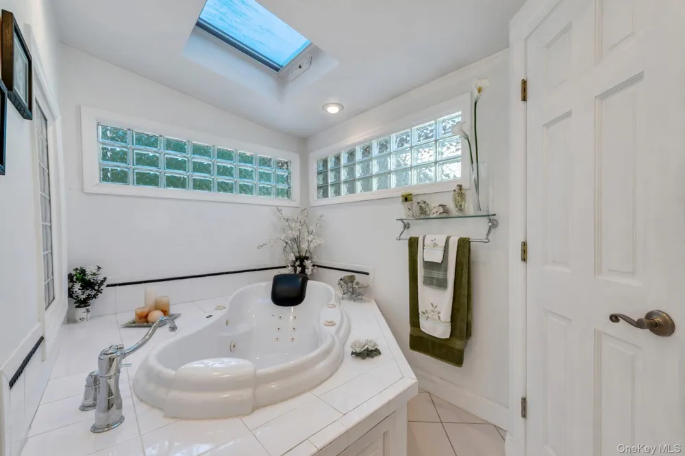 3591 Fiddler Lane Bethpage, NY 11714