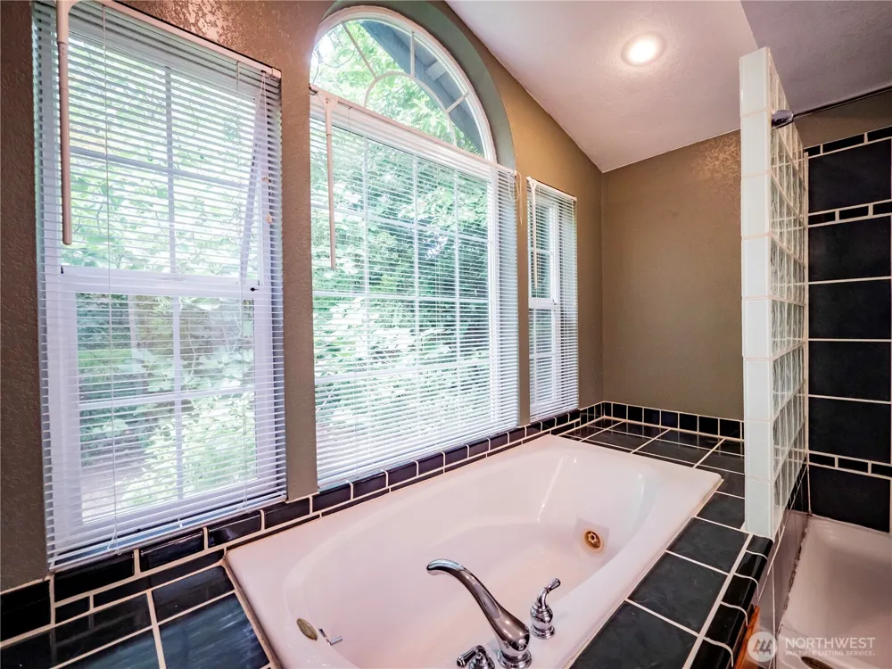 518 H STREET SW Tumwater, WA 98512