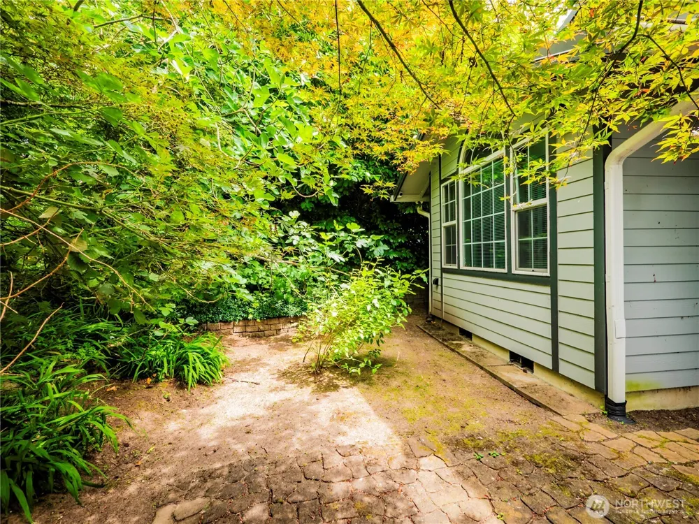 518 H STREET SW Tumwater, WA 98512