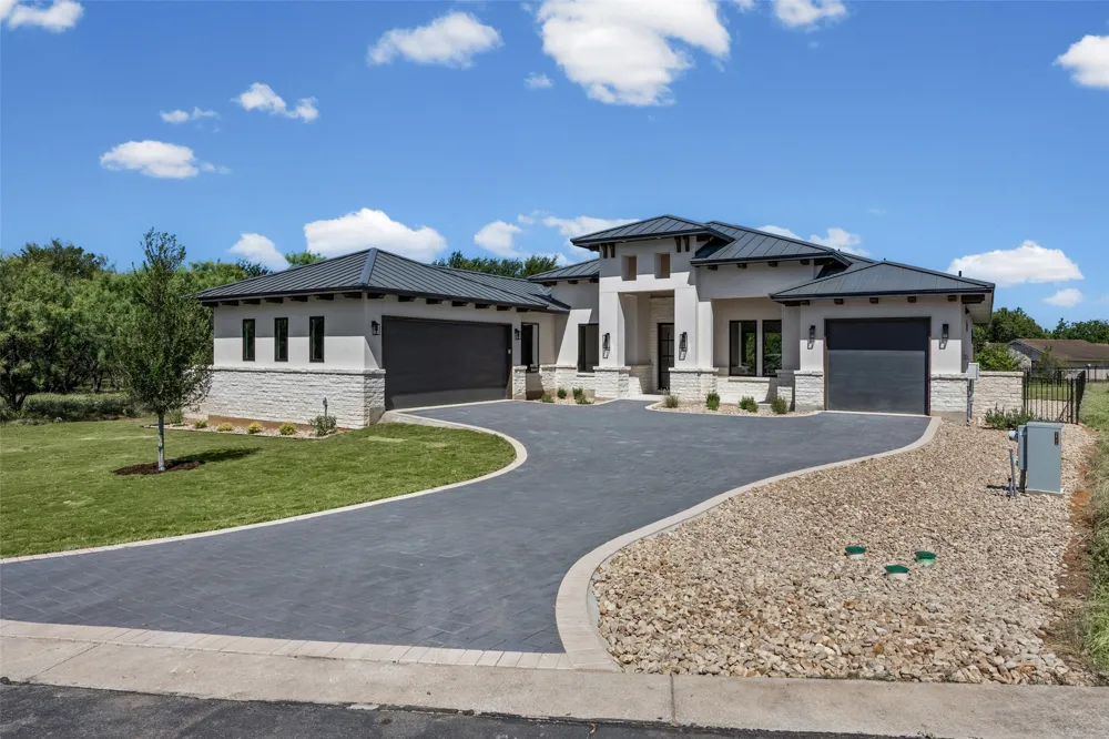 112 Winchester Horseshoe Bay, TX 78657