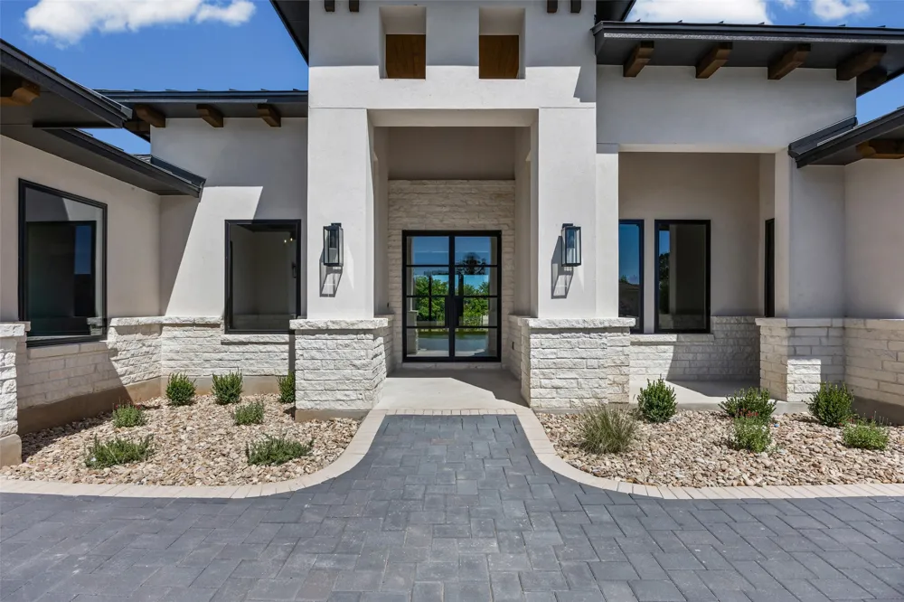 112 Winchester Horseshoe Bay, TX 78657