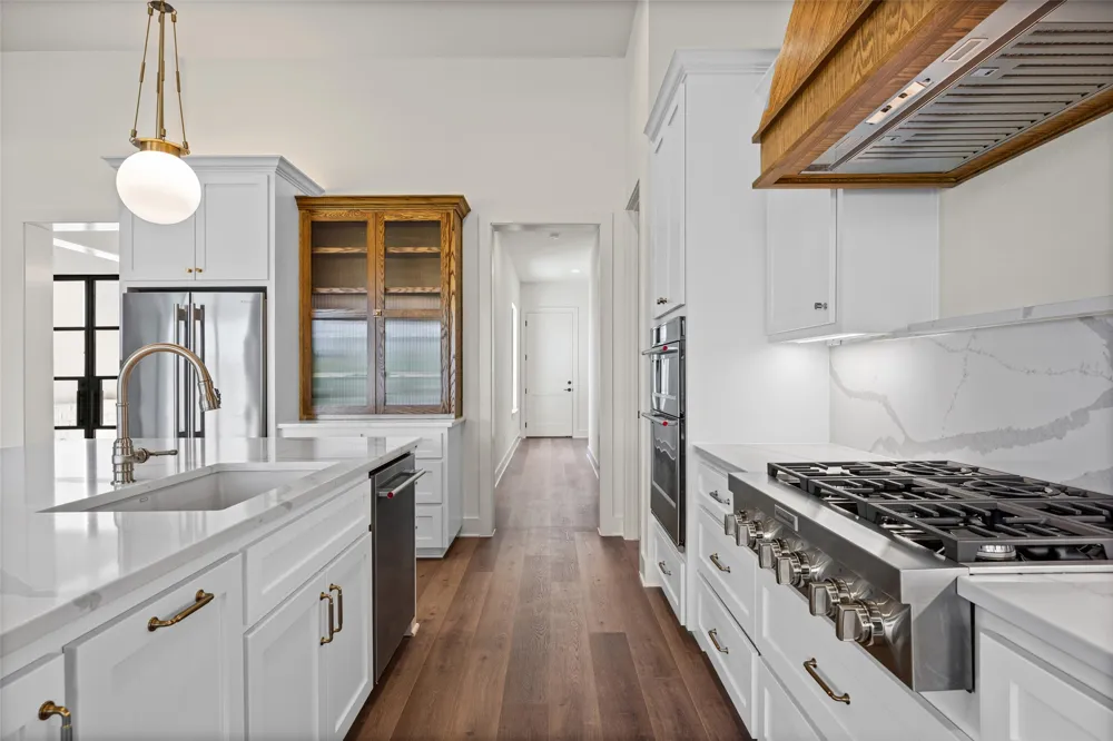 112 Winchester Horseshoe Bay, TX 78657