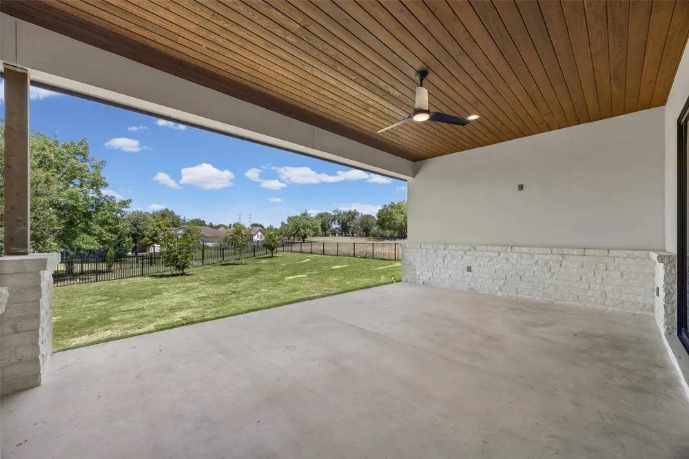 112 Winchester Horseshoe Bay, TX 78657