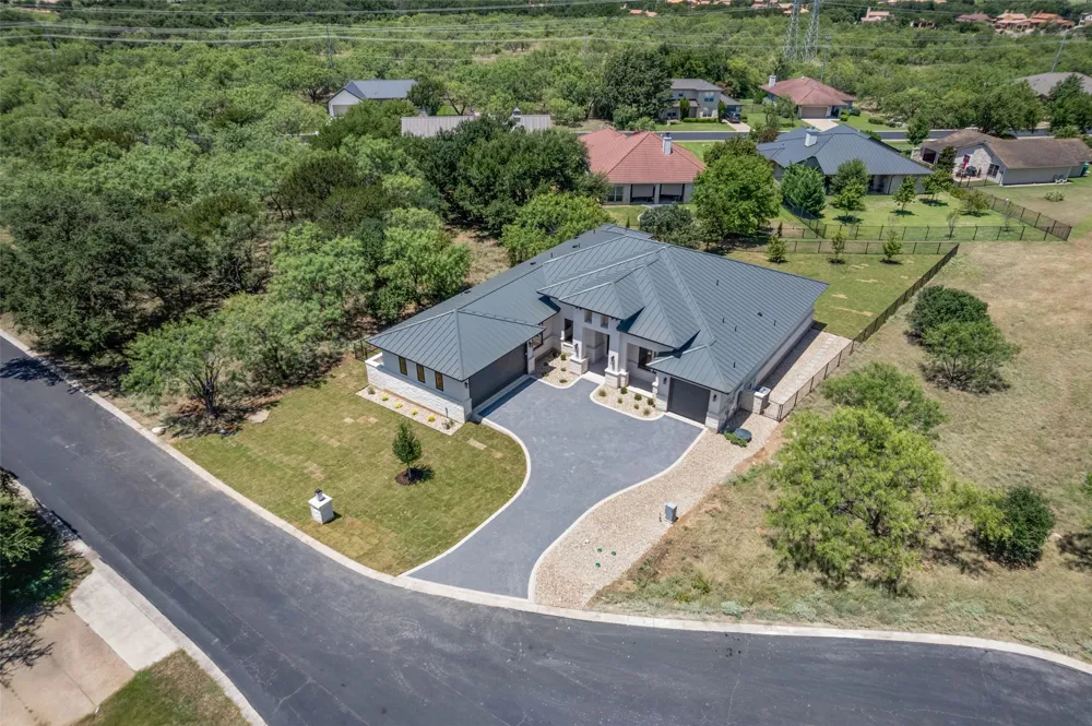 112 Winchester Horseshoe Bay, TX 78657