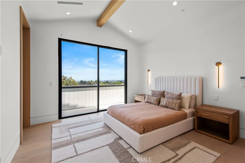5340 WHITMAN ROAD Hidden Hills, CA 91302
