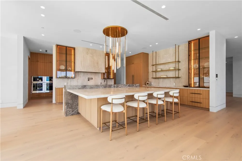 5340 WHITMAN ROAD Hidden Hills, CA 91302