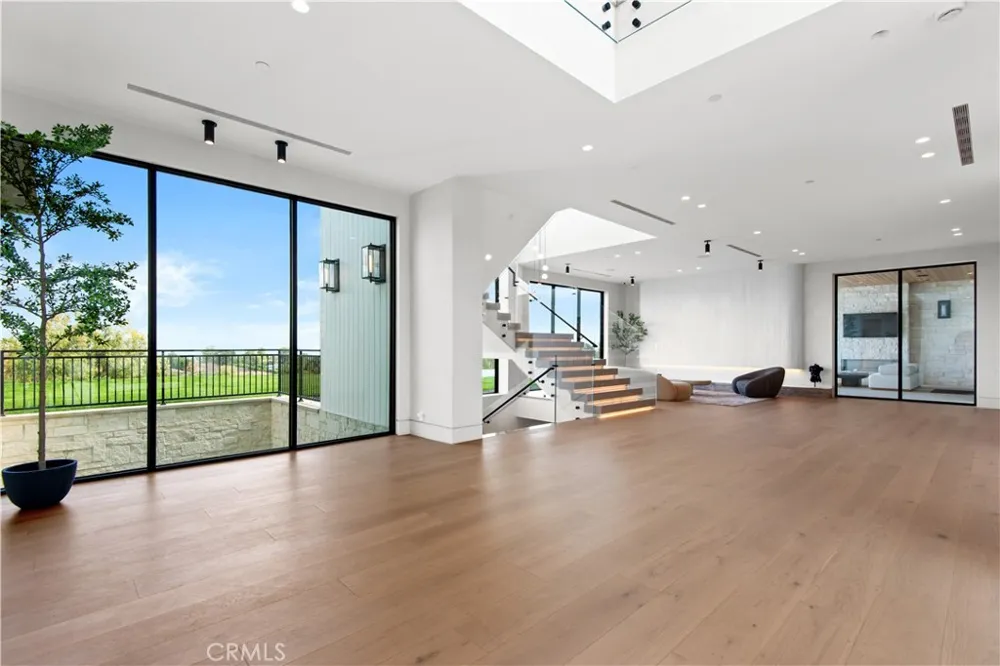5340 WHITMAN ROAD Hidden Hills, CA 91302