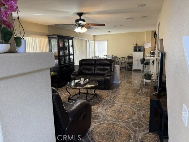 25707 Palo Cedro Moreno Valley, CA 92551