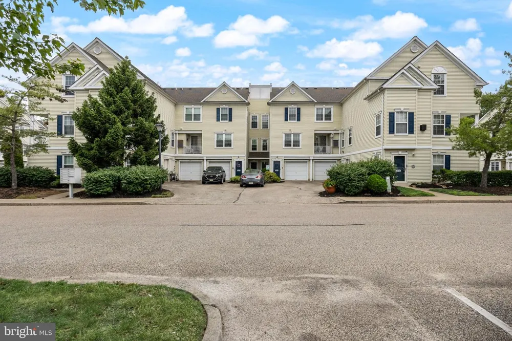 5801 RIVERFRONT DRIVE Palmyra, NJ 08065