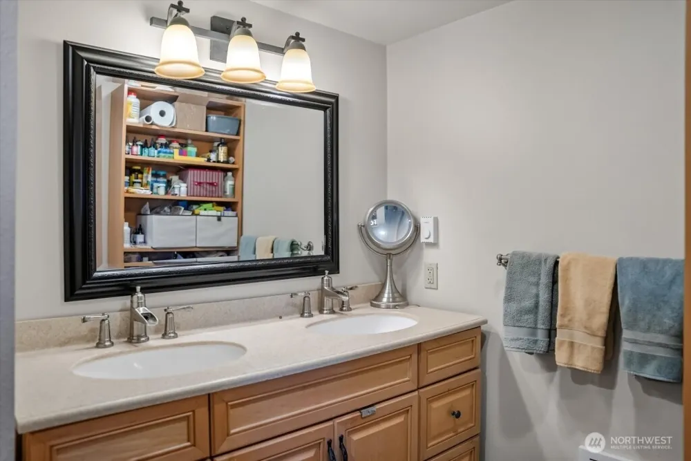 625 A/B Twisp Winthrop Eastside Road Winthrop, WA 98862