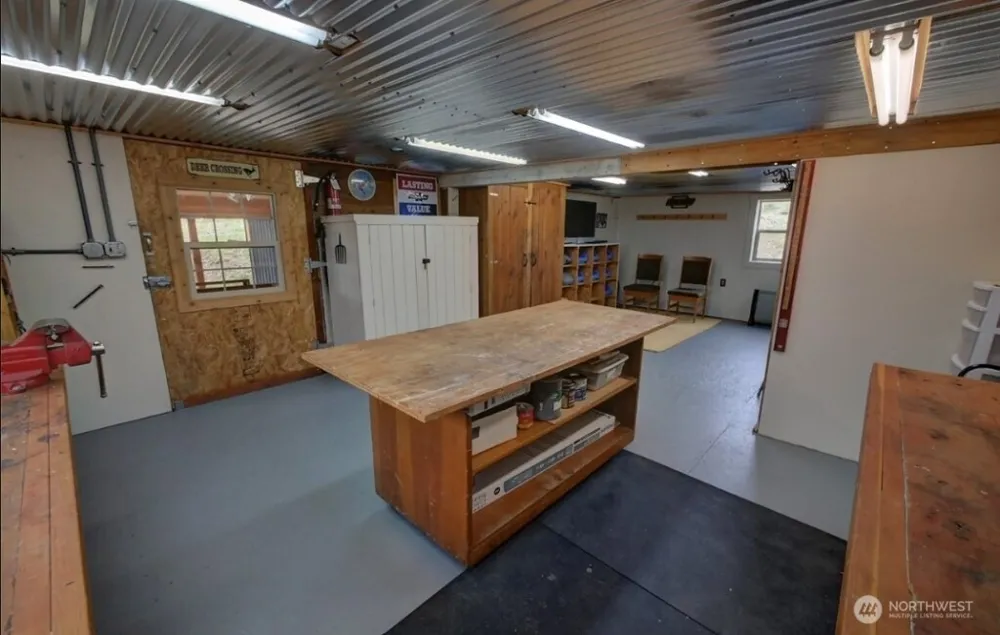 625 A/B Twisp Winthrop Eastside Road Winthrop, WA 98862