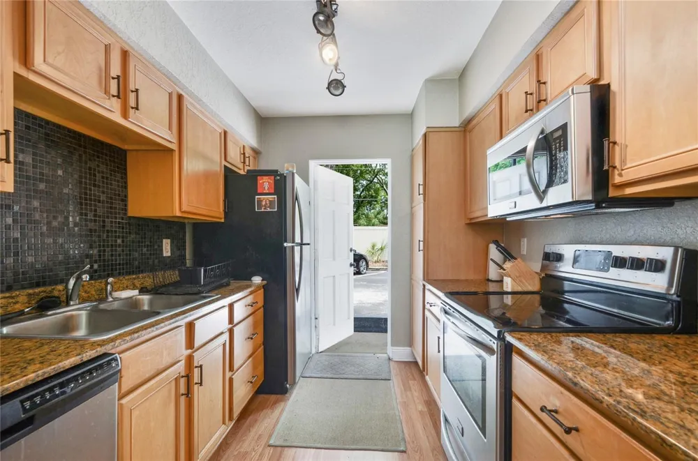 225 E NEW HAMPSHIRE STREET #7 Orlando, FL 32804