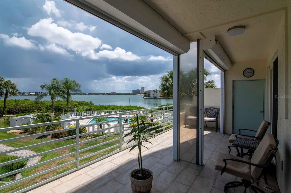 7979 SAILBOAT KEY BOULEVARD S #101 South Pasadena, FL 33707