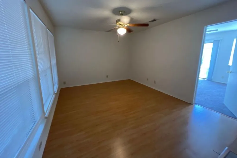 3115 Helms Street #111 Austin, TX 78705