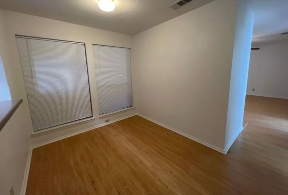 3115 Helms Street #111 Austin, TX 78705