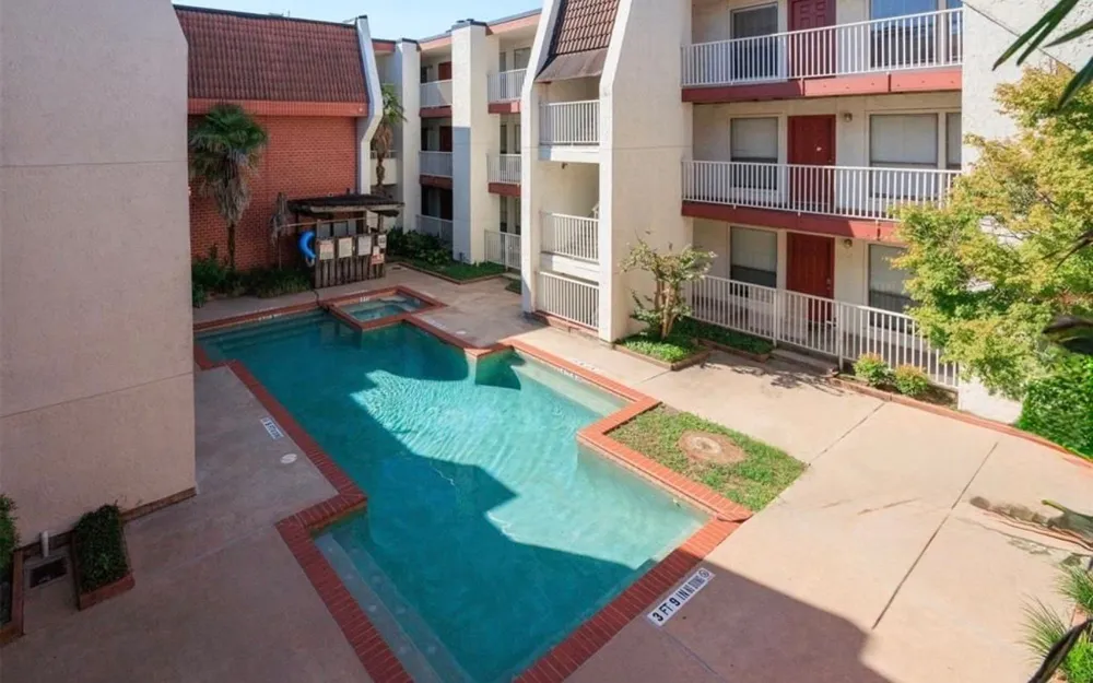 3115 Helms Street #111 Austin, TX 78705