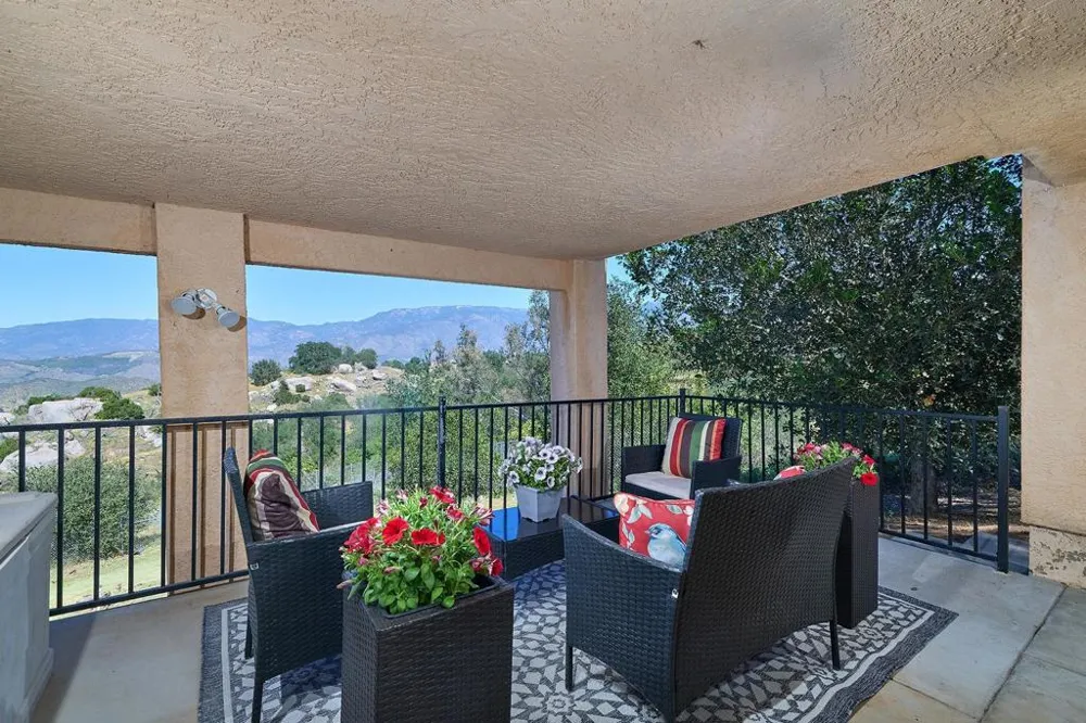 13588 Mcnally Valley Center, CA 92082