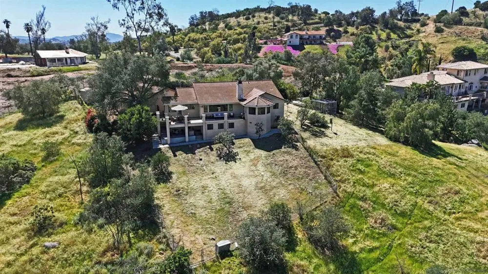 13588 Mcnally Valley Center, CA 92082