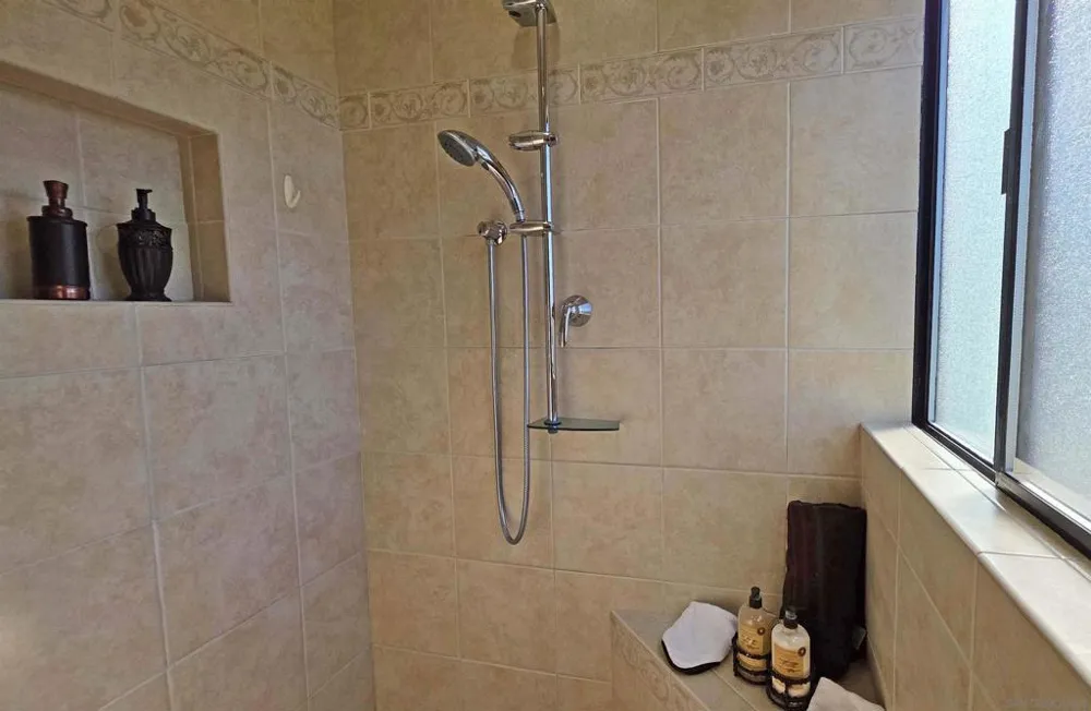 13588 Mcnally Valley Center, CA 92082