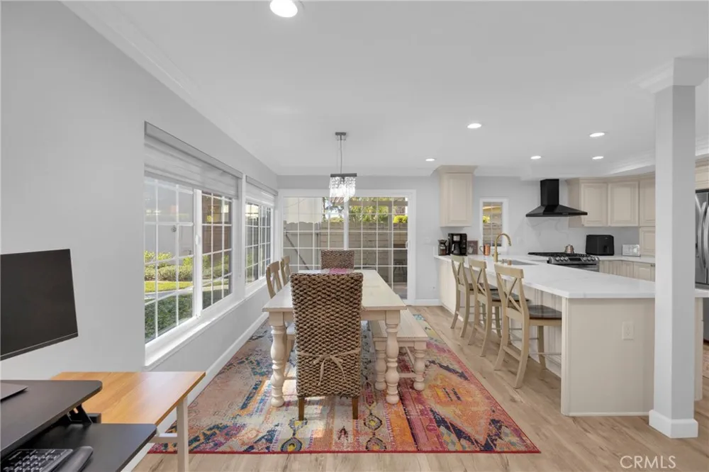 12341 Glacier Los Alamitos, CA 90720