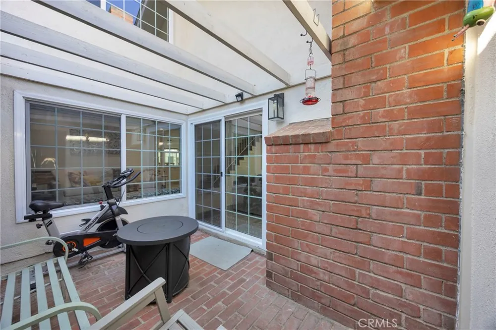 12341 Glacier Los Alamitos, CA 90720