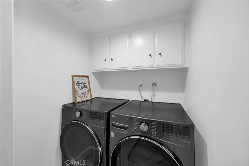 12341 Glacier Los Alamitos, CA 90720