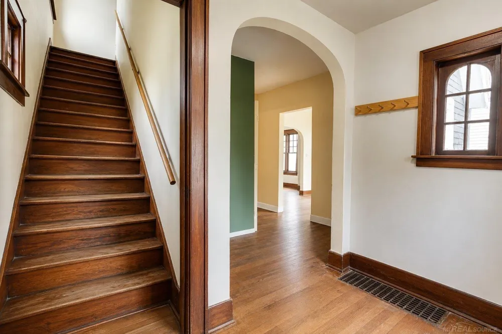 1407 Lapeer Avenue Port Huron City, MI 48060