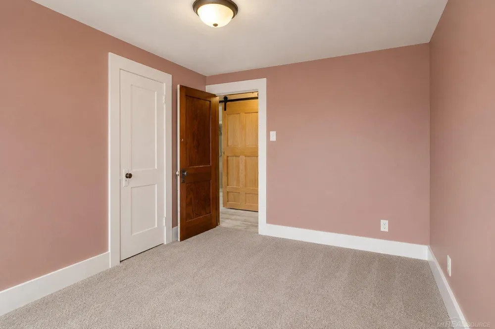 1407 Lapeer Avenue Port Huron City, MI 48060