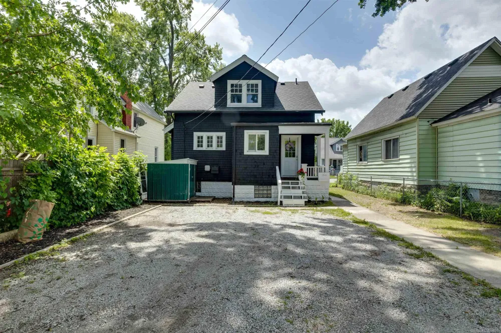 1407 Lapeer Avenue Port Huron City, MI 48060