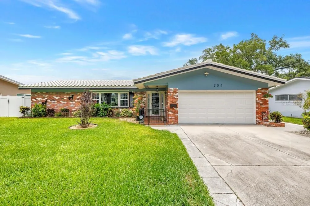 731 OBERLIN DRIVE Clearwater, FL 33765
