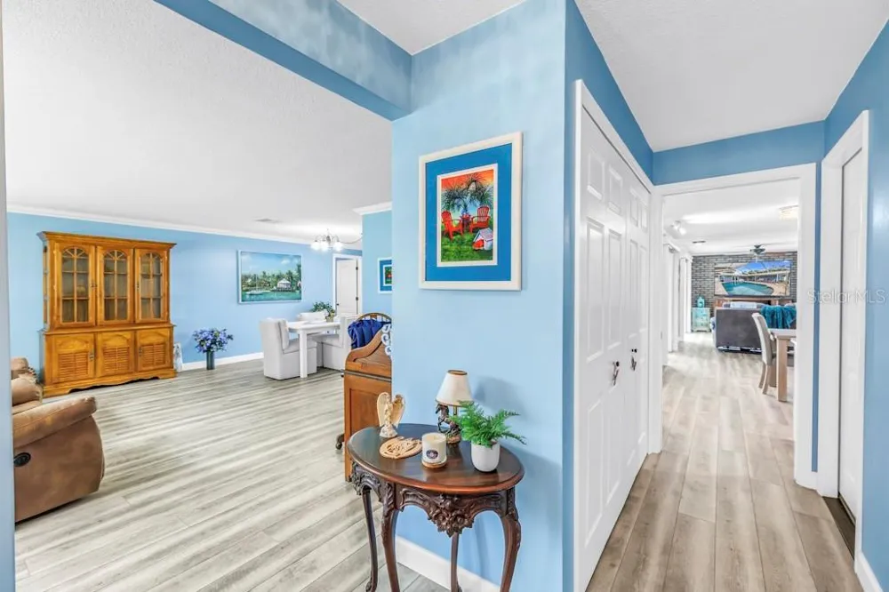 731 OBERLIN DRIVE Clearwater, FL 33765