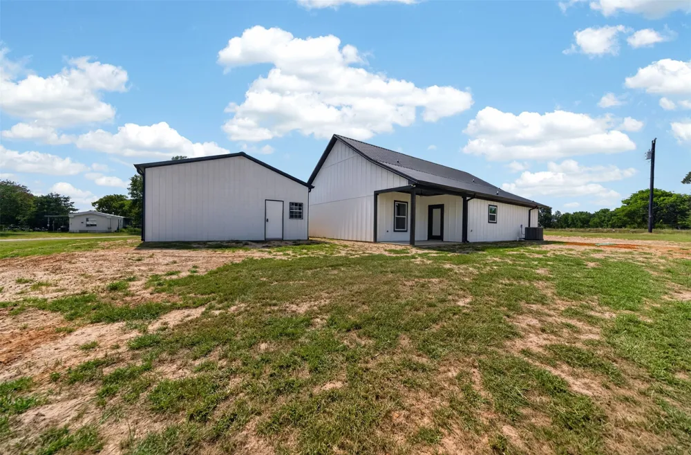 17814 County Road 285 Arp, TX 75750