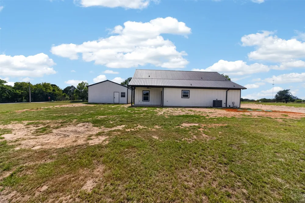 17814 County Road 285 Arp, TX 75750