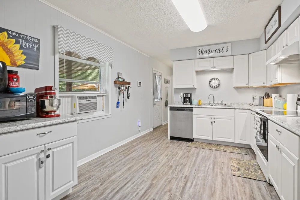 112 Priscilla Lane Lone Star, TX 75668