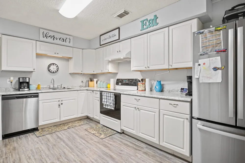 112 Priscilla Lane Lone Star, TX 75668
