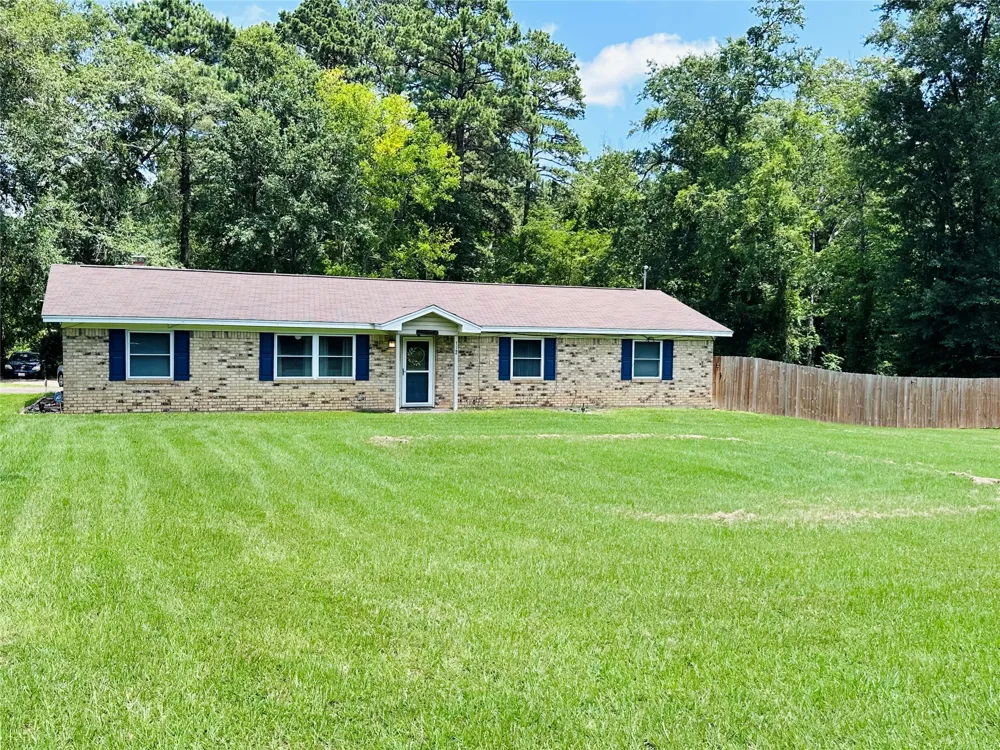 112 Priscilla Lane Lone Star, TX 75668